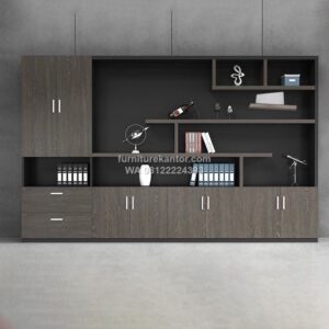 Lemari Penyimpanan Besar Dengan Rak Minimalis Modern