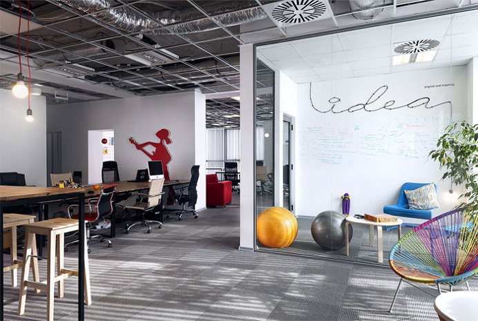 Desain Kantor Agensi Kreatif