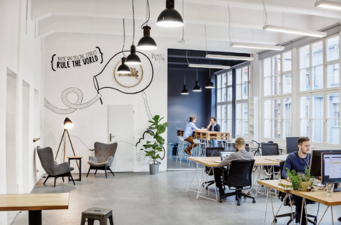 Desain Kantor Agensi Kreatif