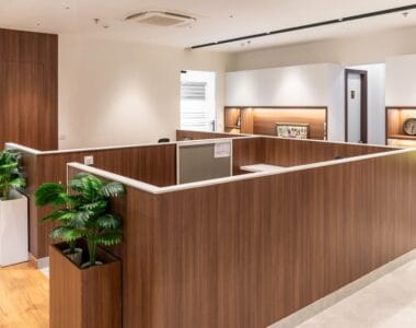 finishing cat duco untuk furniture kantor
