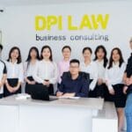 Mengungkap 5 Perbedaan Mendasar Meja Direktur dan Meja Staff yang Harus Anda Tahu!