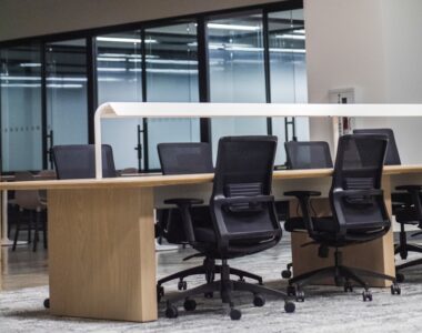 Cara Memilih Supplier Furniture Kantor yang Terpercaya