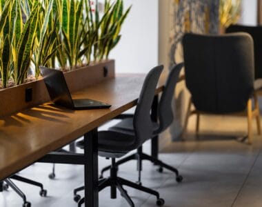 jenis-jenis kursi kantor minimalis