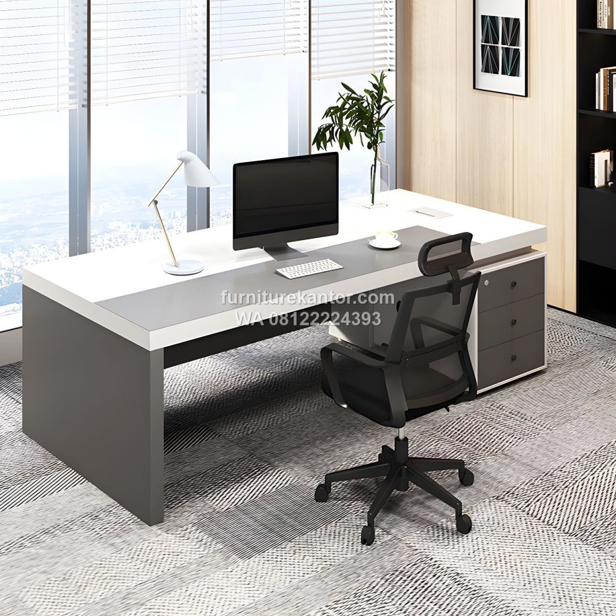 Meja Pimpinan Minimalis Modern Finishing HPL