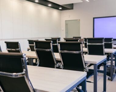 furniture kantor ergonomis untuk kesehatan