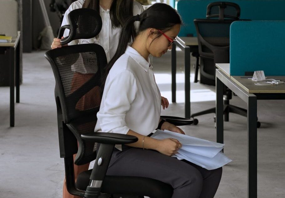 ukuran standar kursi ergonomis