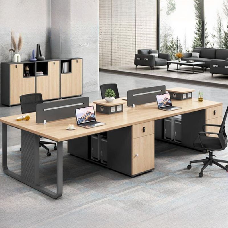 Meja Workstation Minimalis Sederhana Untuk 4 Orang